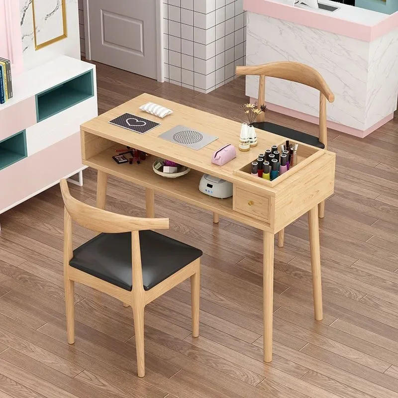 Profesyonel Tırnak Masaları Of - Office Tech Chair incelemesi ve fiyatı